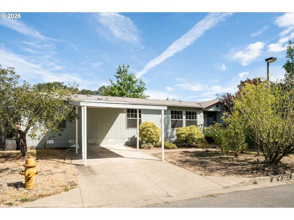 2350 N TERRY ST, Unit 143, Eugene, OR 97402