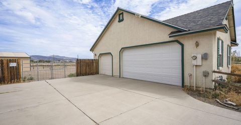 100 Sario Drive, Fernley, NV 89408 Photo