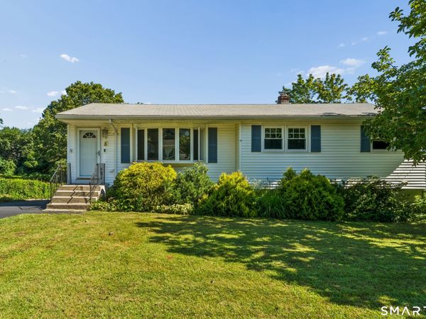 5 North , East Haven, CT 06513
