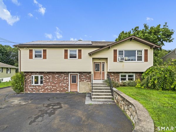 5 Terrace, Bethel, CT 06801