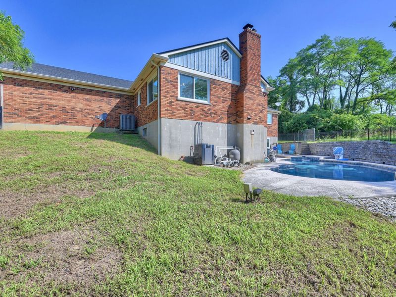 124 Holly Woods Drive, Fort Thomas, KY 41075 Photo 24