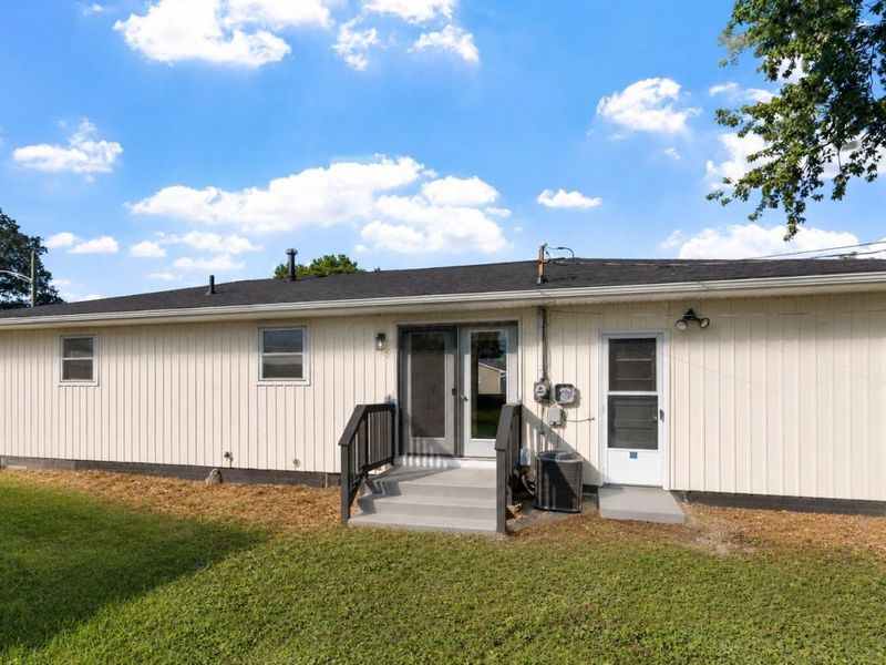 1852 Bar Harbor Road, Columbus, OH 43219 Photo 27