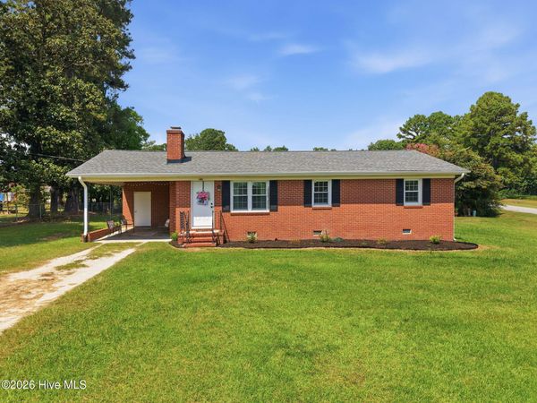 141 Hinnant Street, Snow Hill, NC 28580