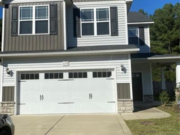 659 Roanoke Drive , Raeford, NC 28376