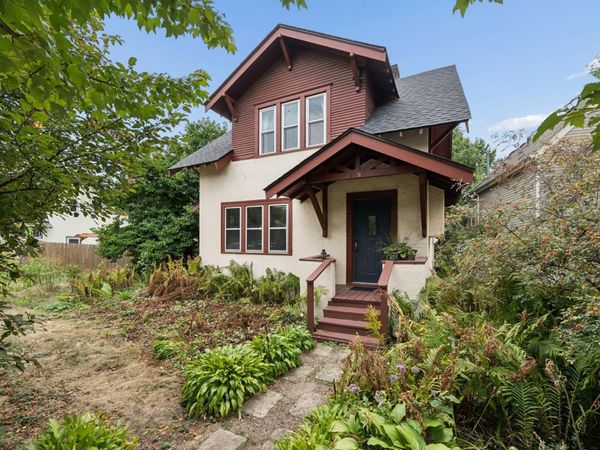 2096 Como Avenue, Saint Paul, MN 55108