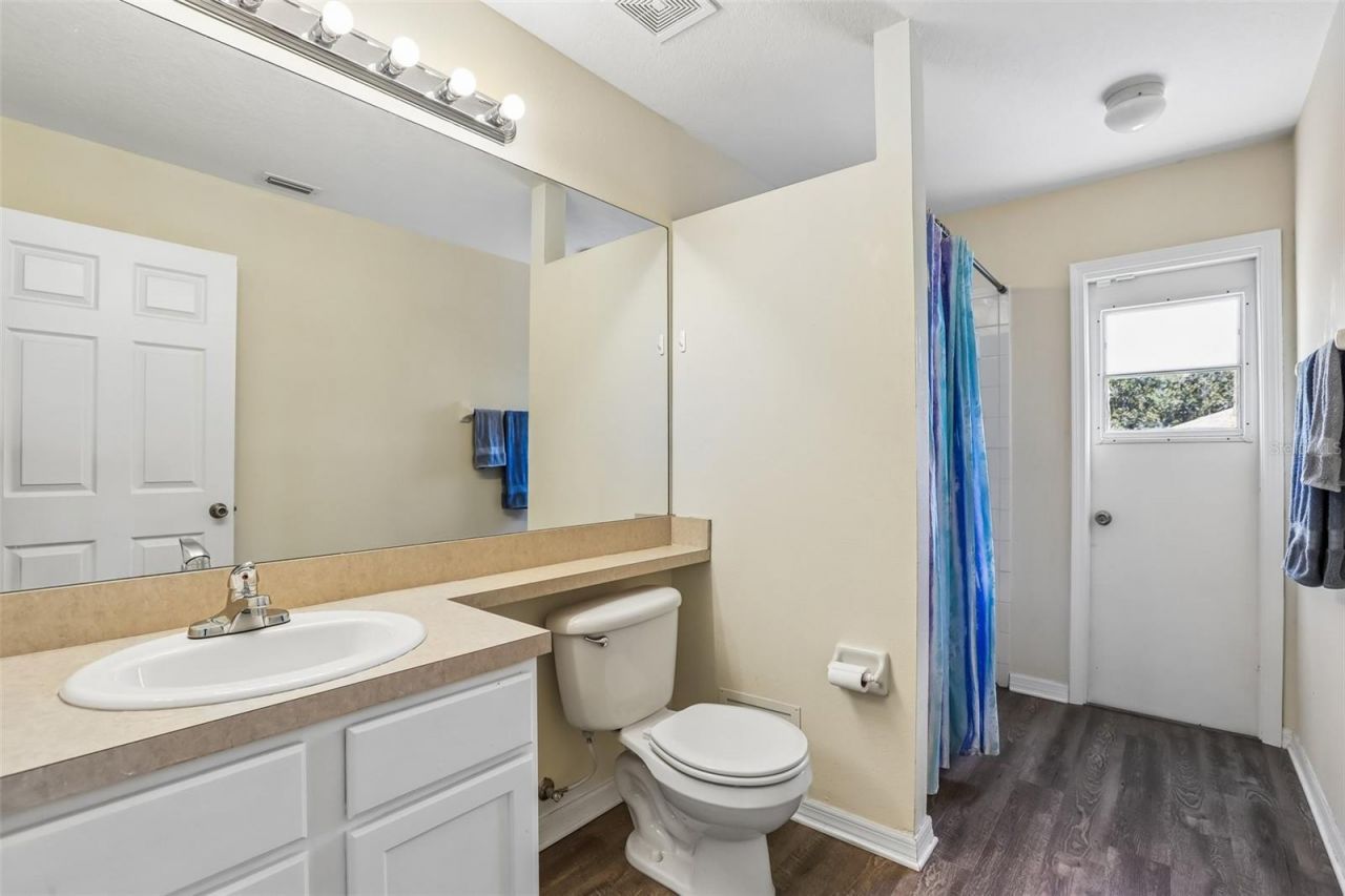 2206 Wooden Shoe Way , Plant City, FL 33567 Photo