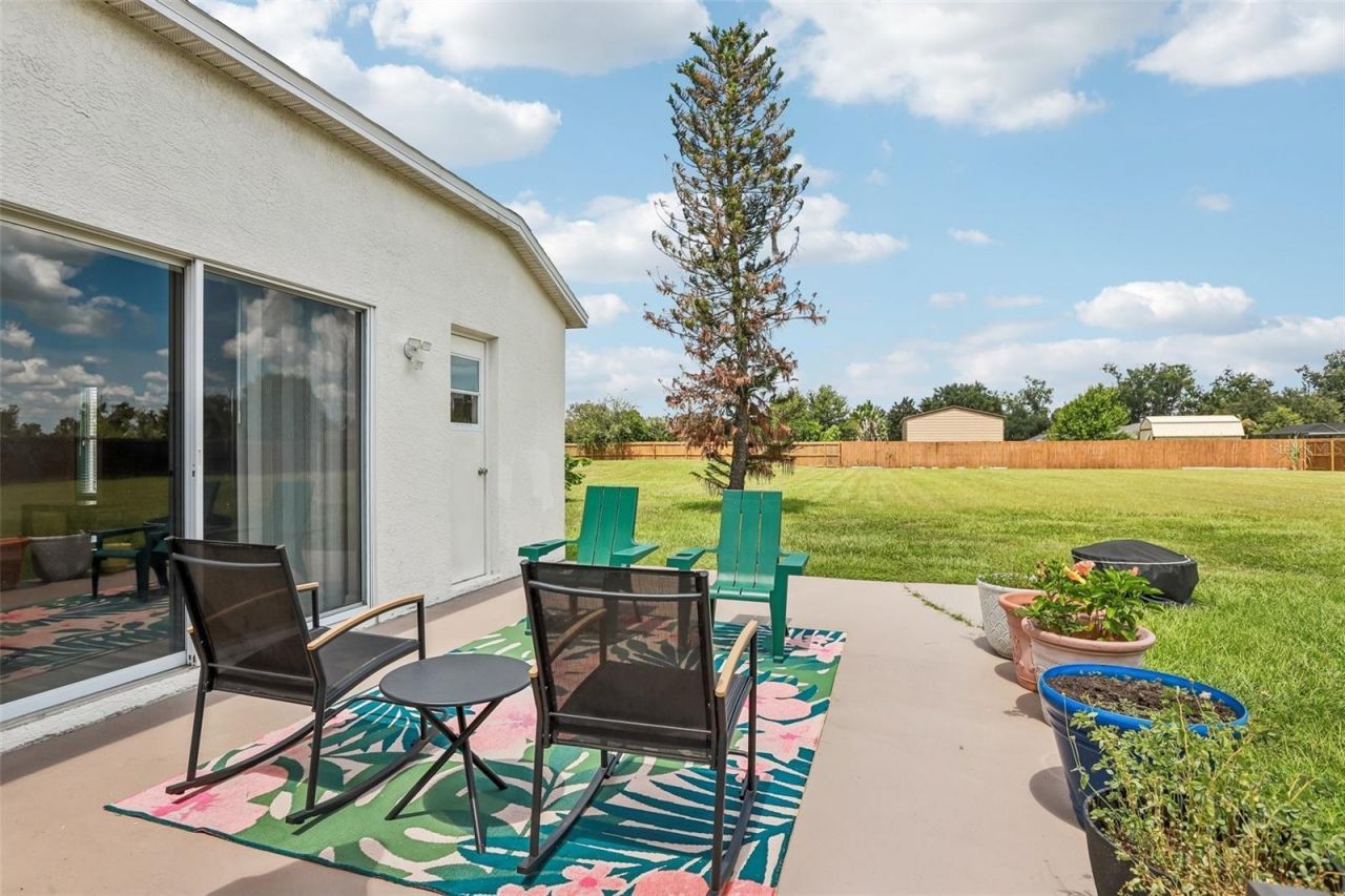 2206 Wooden Shoe Way , Plant City, FL 33567 Photo