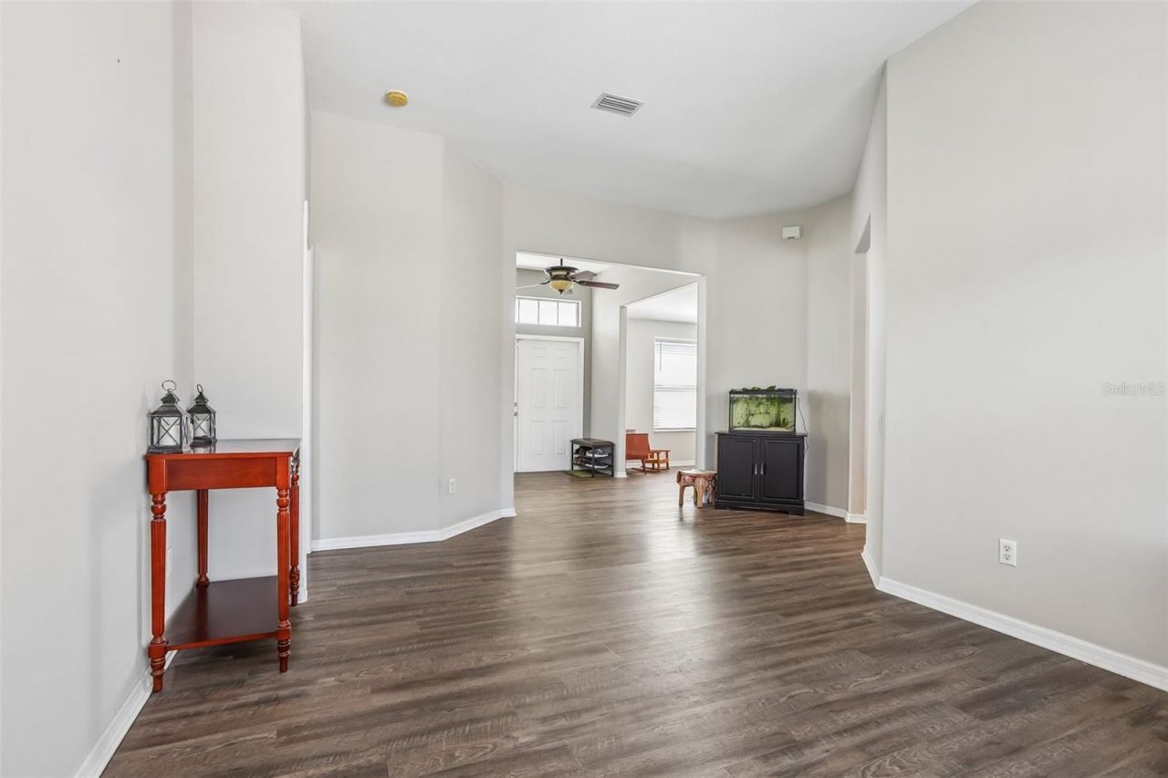 2206 Wooden Shoe Way , Plant City, FL 33567 Photo
