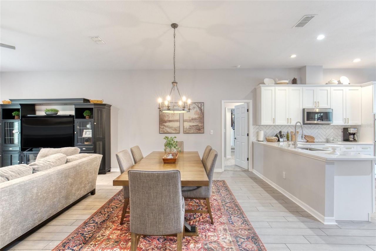12 Meadow Ridge View , Ormond Beach, FL 32174 Photo