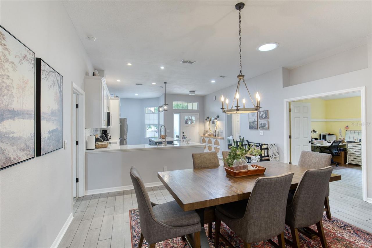 12 Meadow Ridge View , Ormond Beach, FL 32174 Photo