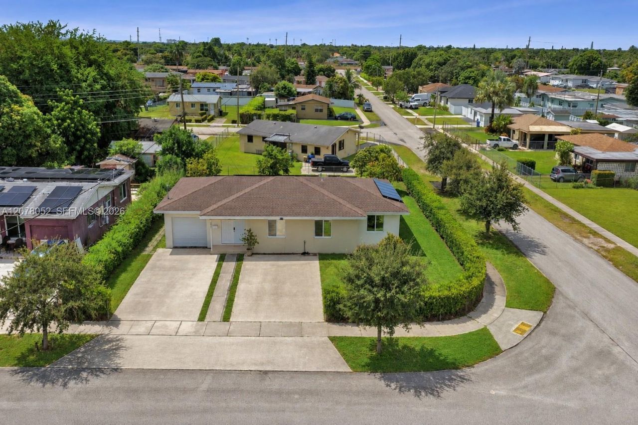 10770 SW 149th St, Miami, FL 33176 Photo