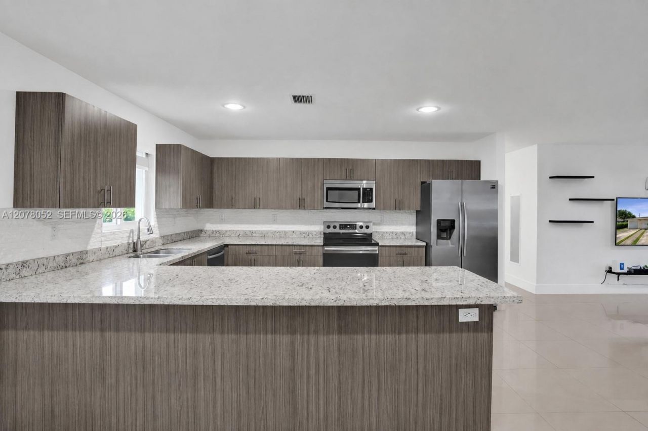 10770 SW 149th St , Miami, FL 33176 Photo
