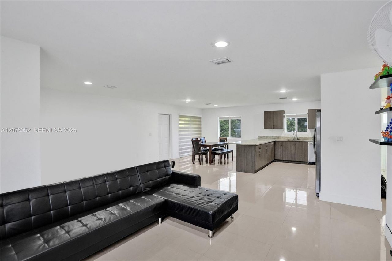 10770 SW 149th St , Miami, FL 33176 Photo
