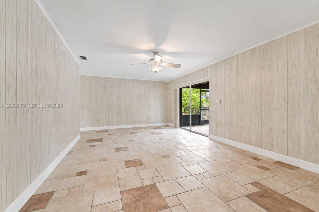 19345 SW 312th St , Homestead, FL 33030 Photo