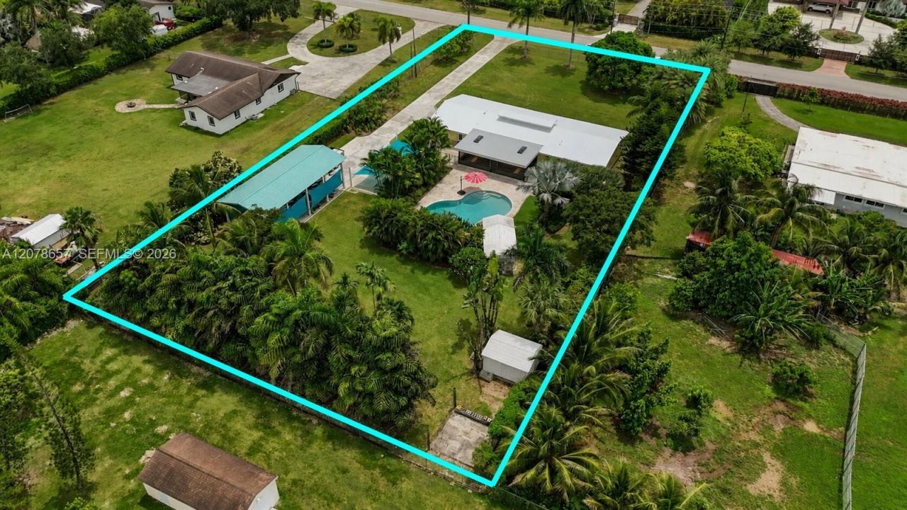 19345 SW 312th St , Homestead, FL 33030 Photo