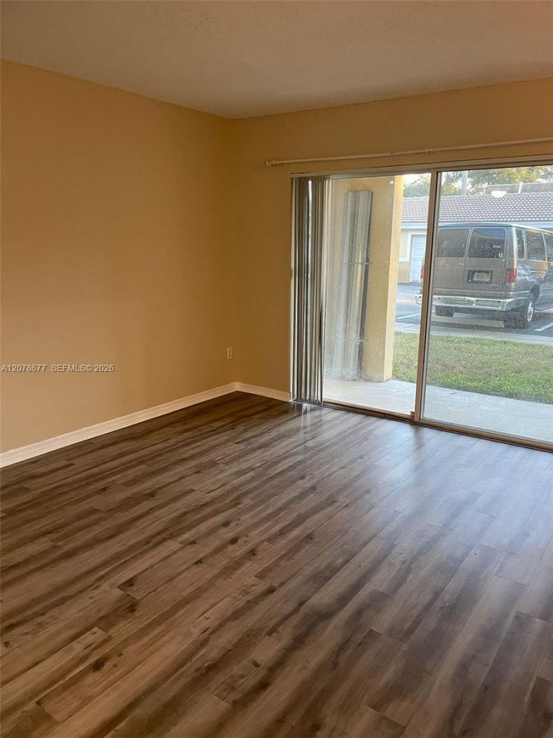 2640 S University Dr , Unit 113, Davie, FL 33328 Photo