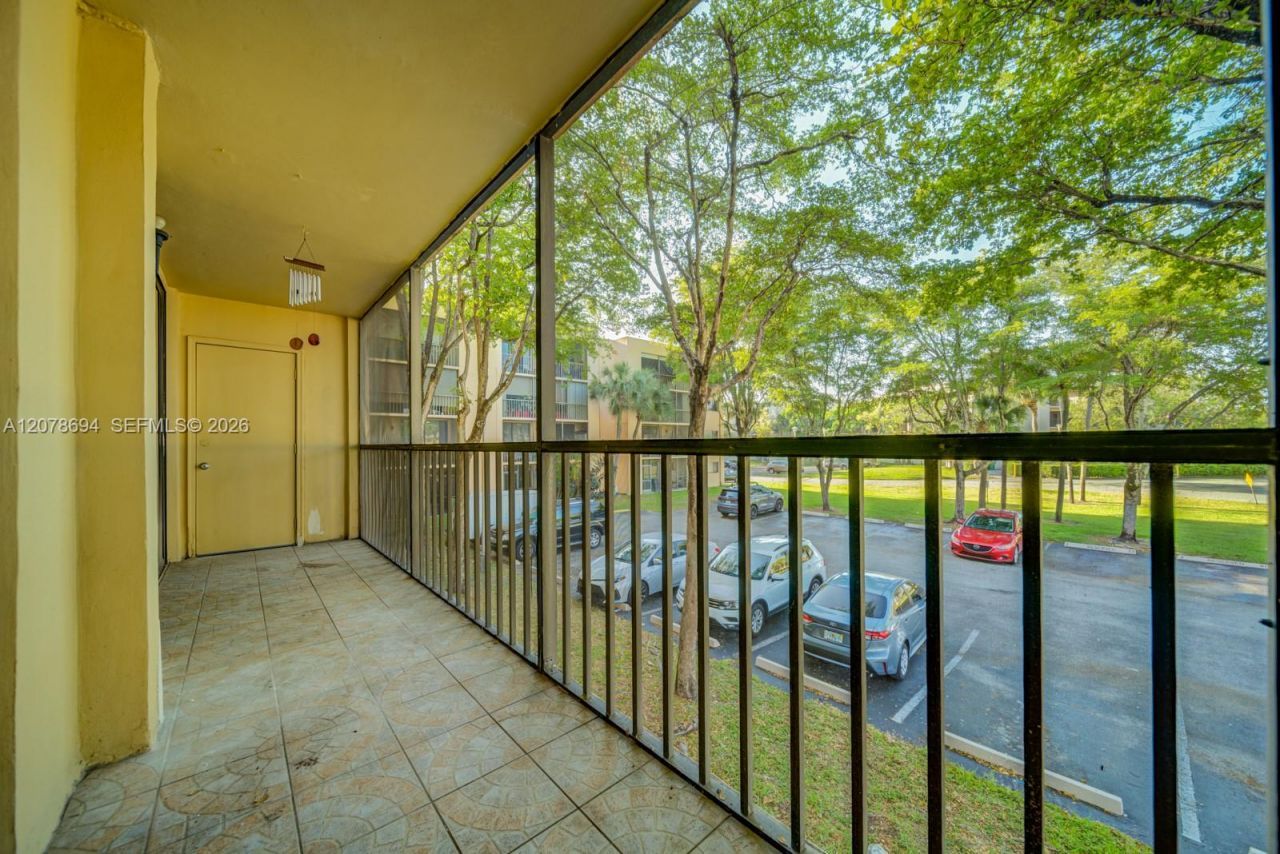 8420 SW 133rd Ave Rd , Unit 224, Miami, FL 33183 Photo