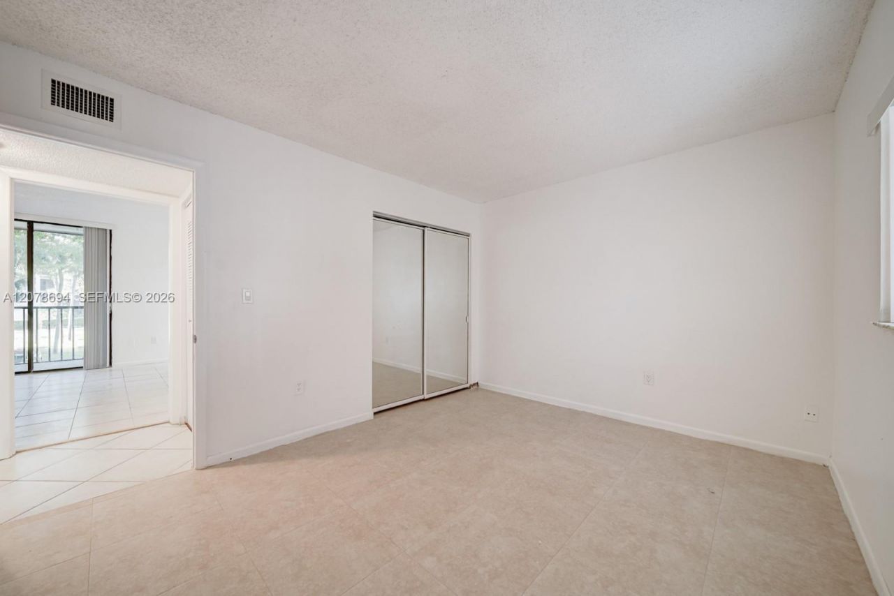8420 SW 133rd Ave Rd , Unit 224, Miami, FL 33183 Photo