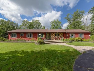 907 Pixley Road, Rochester, NY 14624