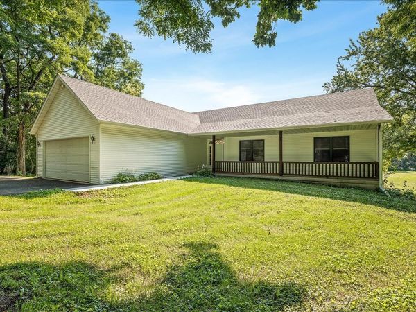 7519 Burr Oak Road, ROSCOE, IL 61073