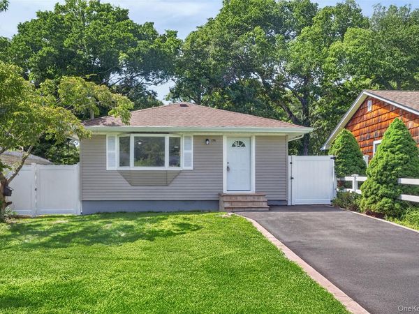 196 Burney , Mastic, NY 11950