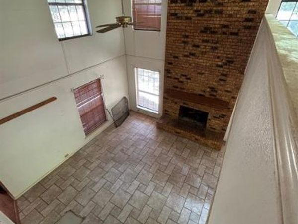 544 Renee Lane, DeSoto, TX 75115