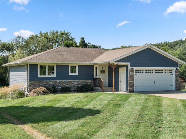 155 Timber Ridge Drive, Pella, IA 50219