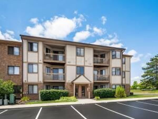 2196 Hedgerow Road , Unit 2196C, Columbus, OH 43220