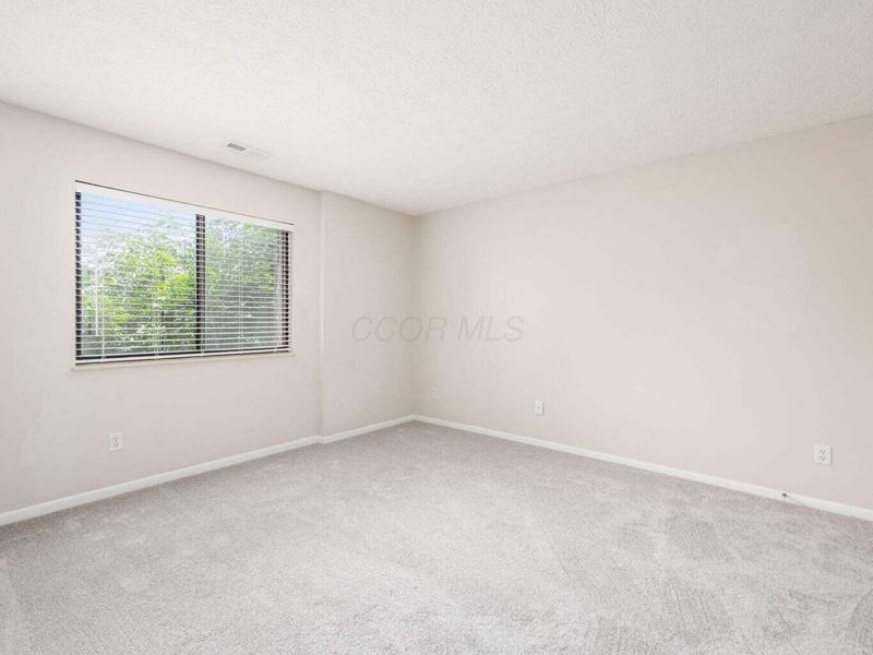 2196 Hedgerow Road , Unit 2196C, Columbus, OH 43220 Photo 10