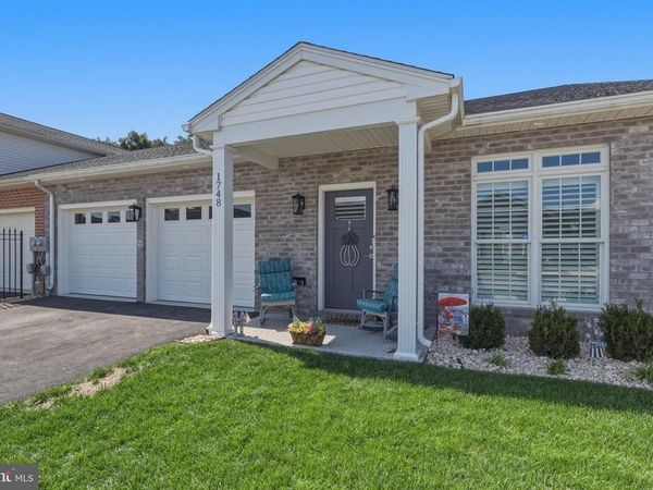 1748 MERIDIAN DRIVE, HAGERSTOWN, MD 21742
