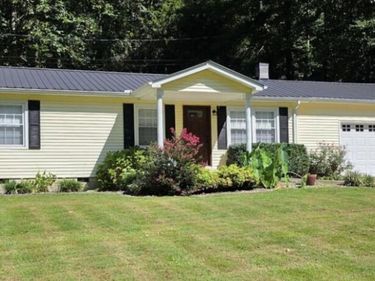 2701 Beech Creek Road, Manchester, KY 40962