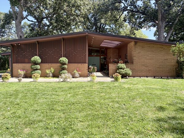 3229 Nugent Boulevard, Columbus, IN 47203