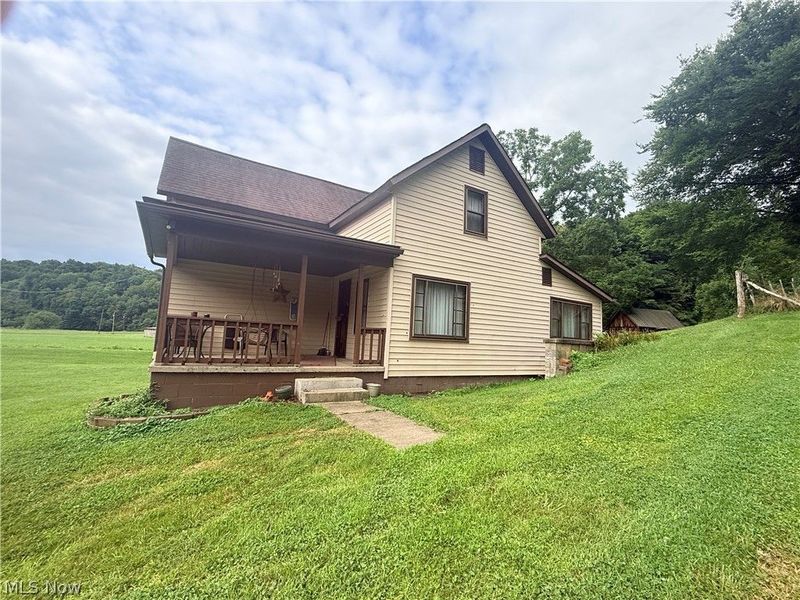 24203 Frostyville Road, Caldwell, OH 43724 Photo 2