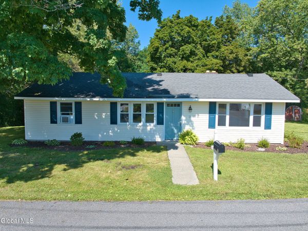 15 Renas Drive, Cohoes, NY 12047
