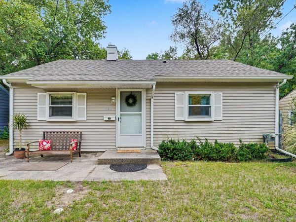 1423 W North Street, Kalamazoo, MI 49006