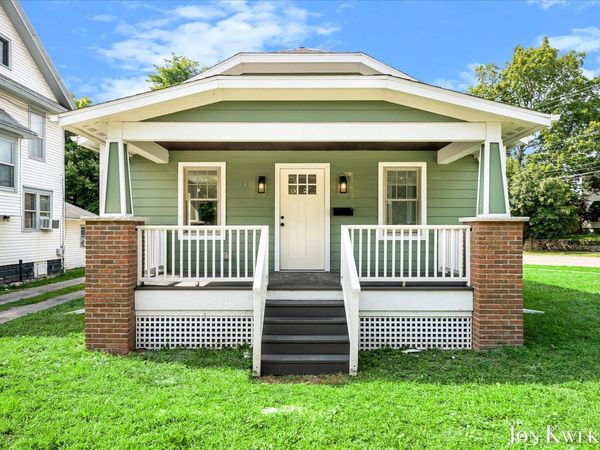 1959 Plainfield Avenue NE, Grand Rapids, MI 49505