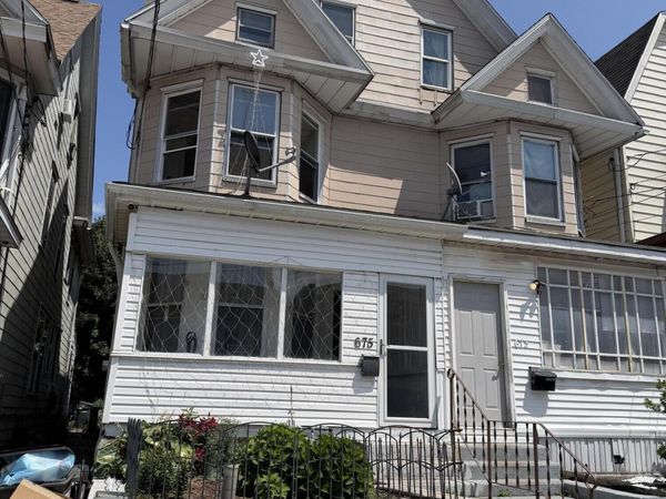 675 N Locust Street, Hazleton, PA 18201