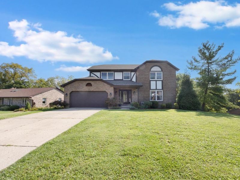 3834 Foxtail Lane, Miami Township, OH 45248 Photo 2