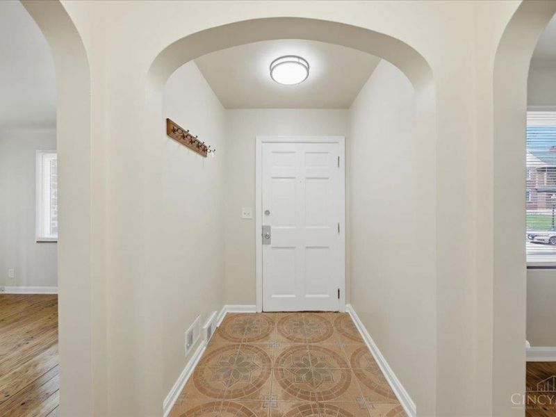 7300 Brookcrest Drive, Cincinnati, OH 45237 Photo 6