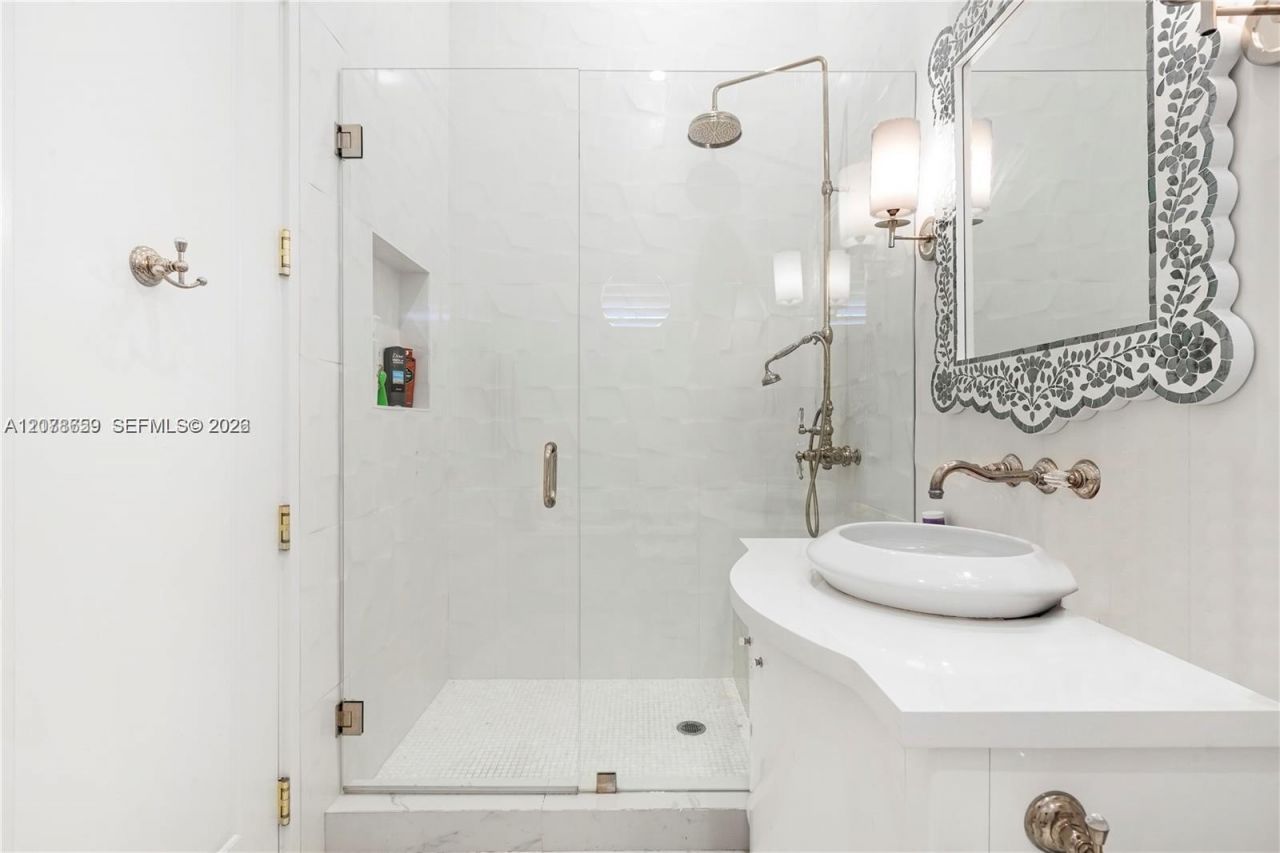 1360 98th St, Bay Harbor Islands, FL 33154 Photo