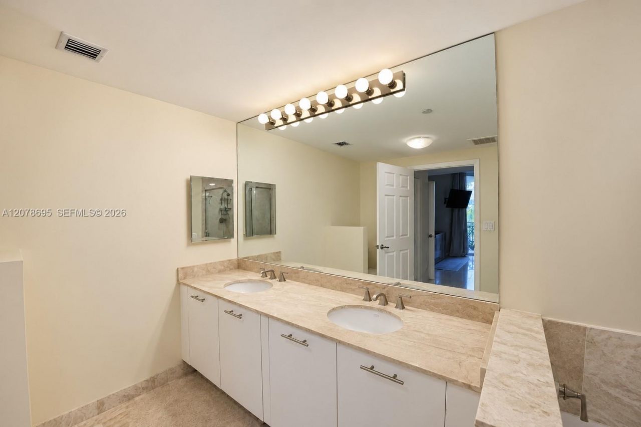 510 NW 84th Ave, Unit 532, Plantation, FL 33324 Photo
