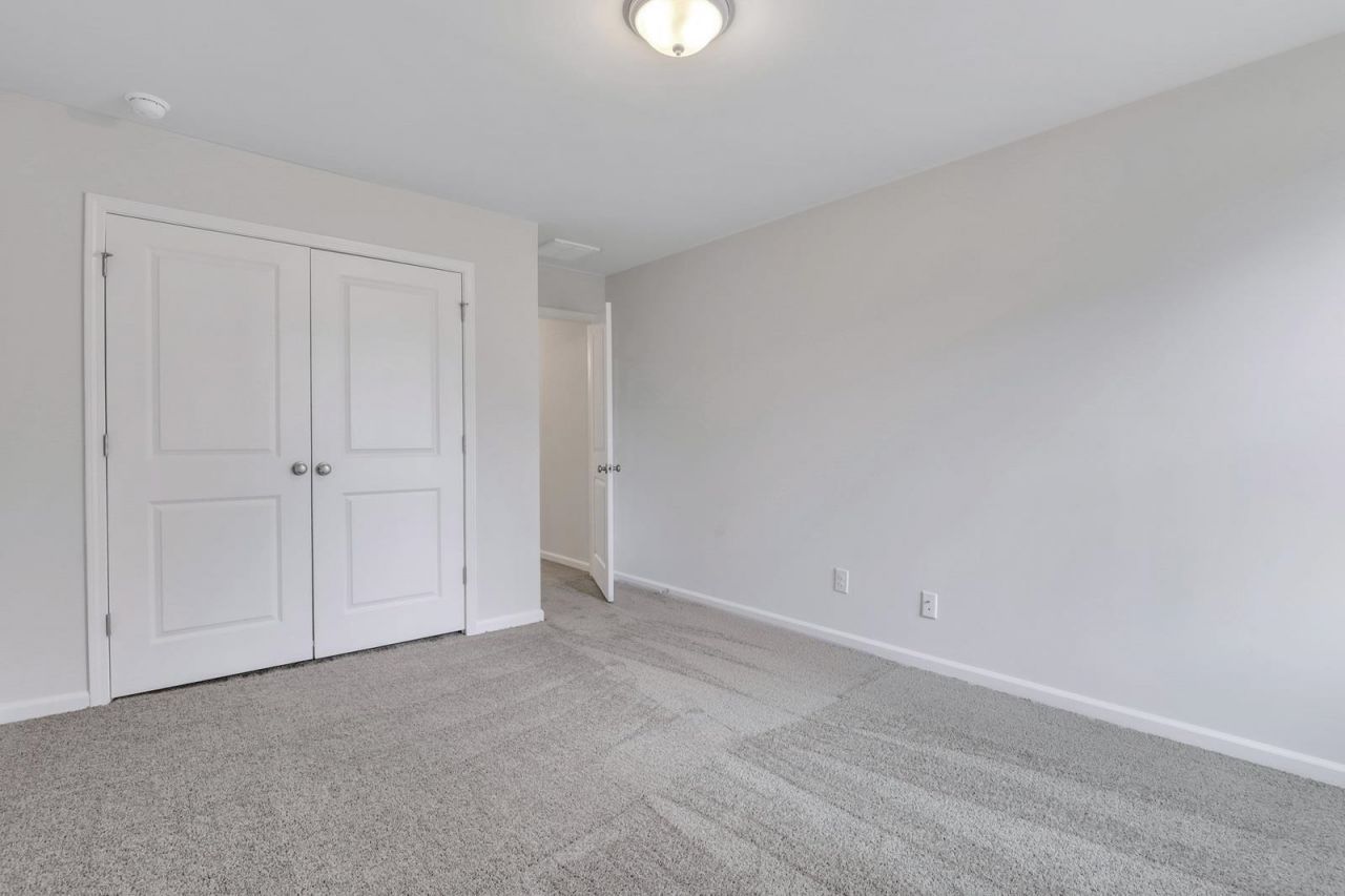 1141 Hainer Place Dr Photo 25