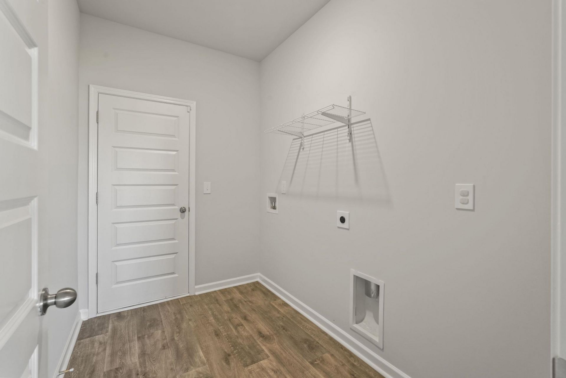 219 Warner Crossing Way  Photo 32