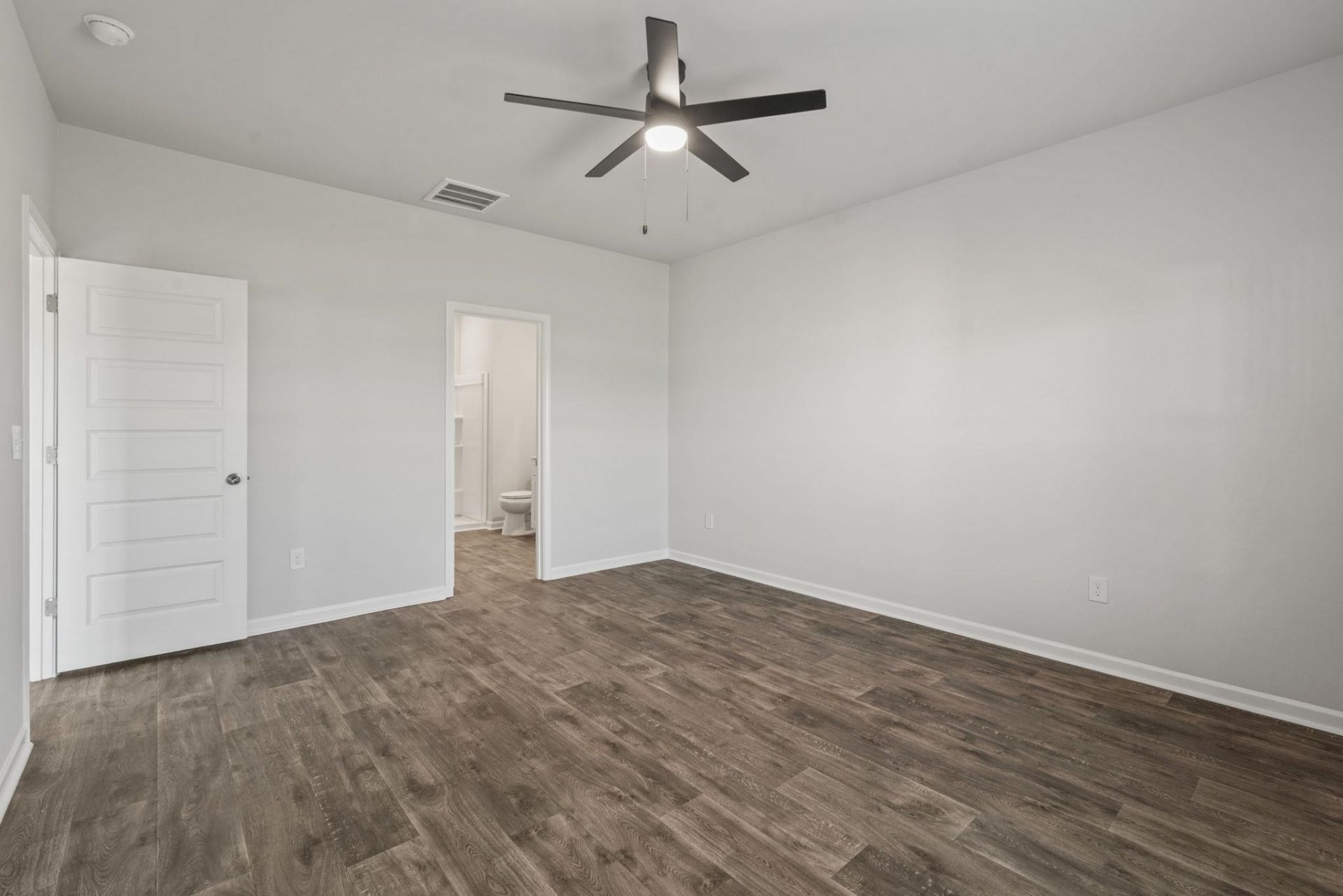 219 Warner Crossing Way  Photo 37