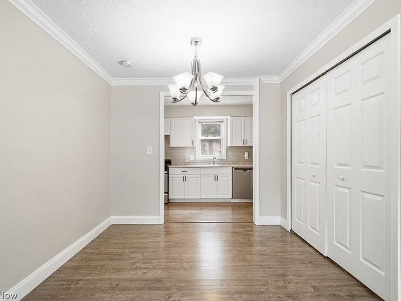 2326 Greenvale Road, Cleveland, OH 44121 Photo 6