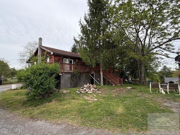 161 Modern Lane, Princeton, WV 24740