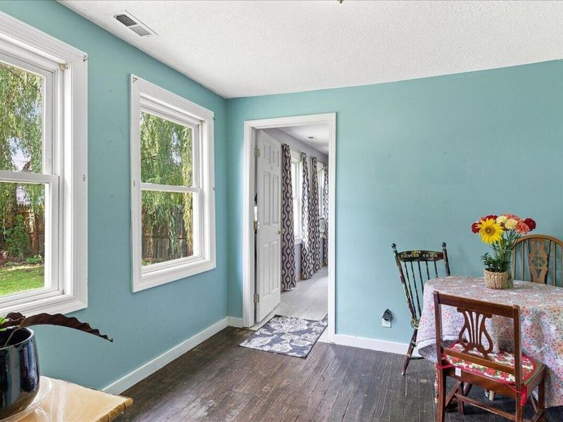 12066 Urbana Street, Middleburg, OH 43336 Photo 22