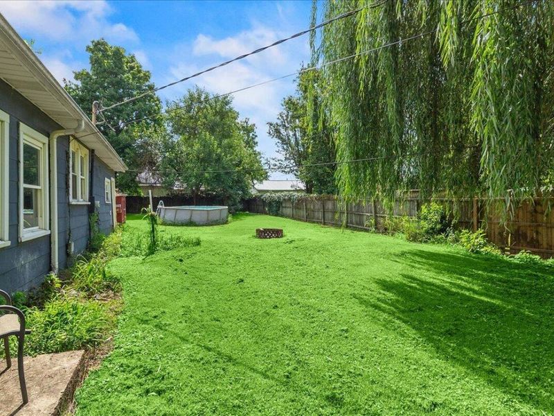12066 Urbana Street, Middleburg, OH 43336 Photo 29