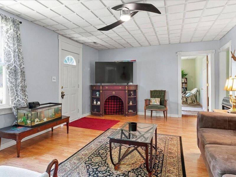 12066 Urbana Street, Middleburg, OH 43336 Photo 8