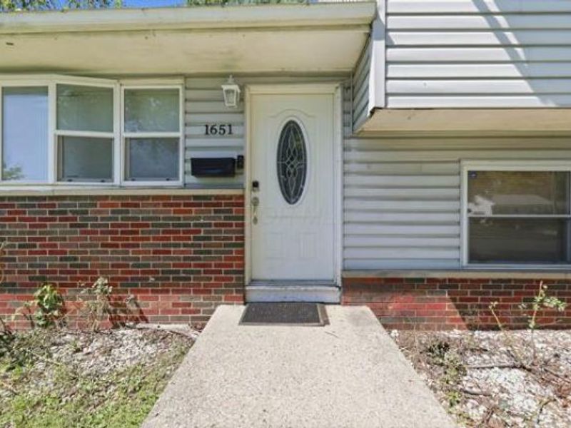 1651 Wilton Drive , Columbus, OH 43227 Photo 3